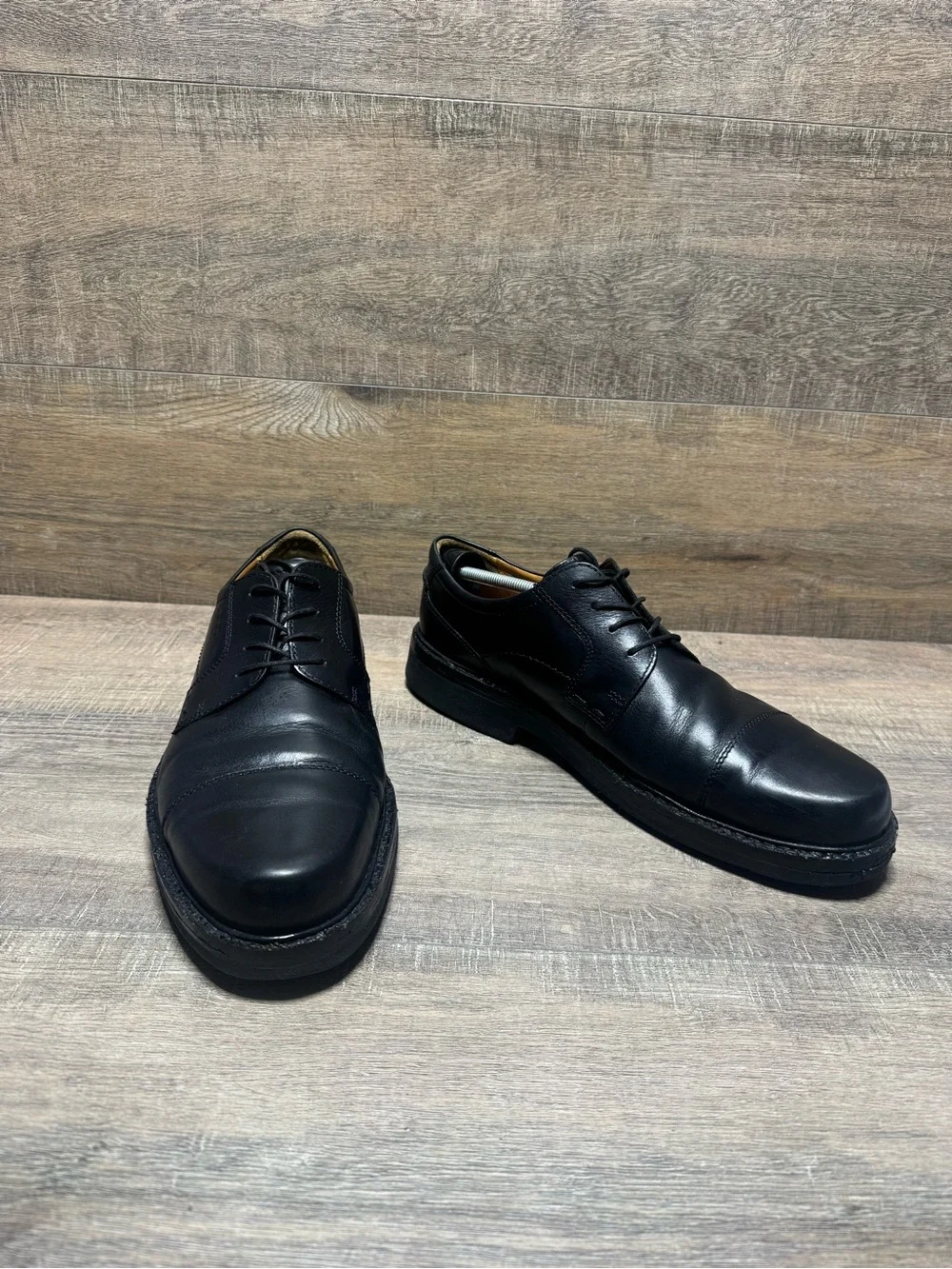 Ecco Black Cap-Toe Leather Derby Shoes